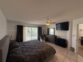 17801 N Bay Rd 614, Sunny Isles Beach FL 33160