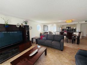 17801 N Bay Rd 614, Sunny Isles Beach FL 33160