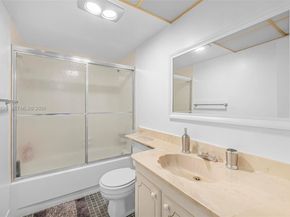 500 NE 12th Ave 407, Hallandale Beach FL 33009