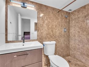 6201 N Falls Cir Dr 210, Lauderhill FL 33319