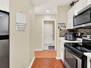 130 Weybridge Cir Unit C, Royal Palm Beach FL 33411