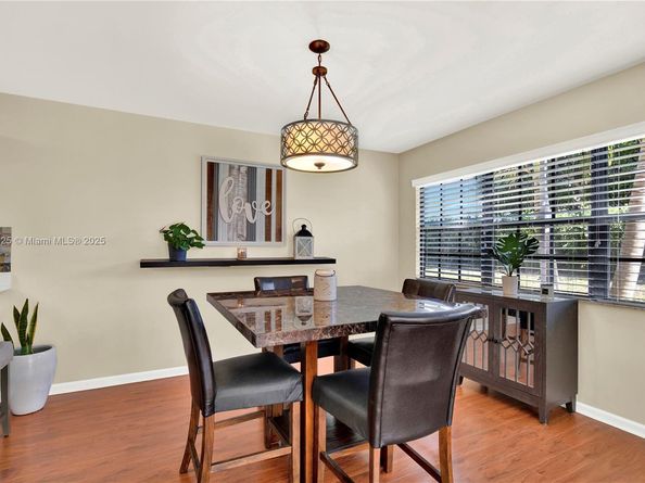 130 Weybridge Cir Unit C, Royal Palm Beach FL 33411