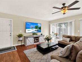 130 Weybridge Cir Unit C, Royal Palm Beach FL 33411
