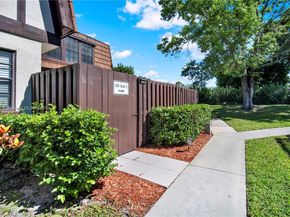 130 Weybridge Cir Unit C, Royal Palm Beach FL 33411