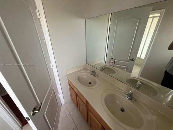 13932 SW 278th Ln, Homestead FL 33032