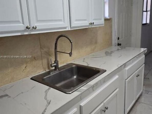 3121 NW 103rd St, Miami FL 33147