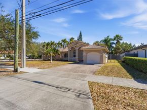 18049 SW 152nd Ave, Miami FL 33187