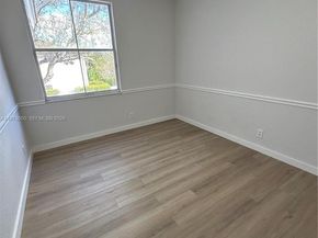 4946 SW 38th Way, Hollywood FL 33312