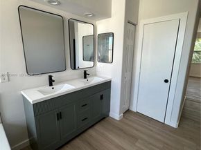 4946 SW 38th Way, Hollywood FL 33312