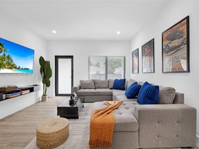 121 NW 53rd St, Miami FL 33127