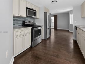 280 SW 20th Rd 904, Miami FL 33129