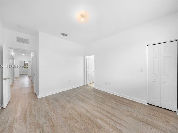 268 NE 210th Way, Miami FL 33179