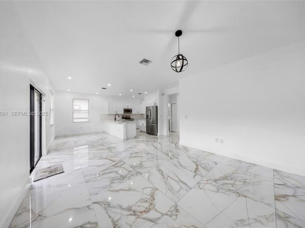 268 NE 210th Way, Miami FL 33179
