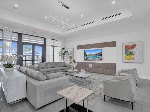 268 NE 210th Way, Miami FL 33179