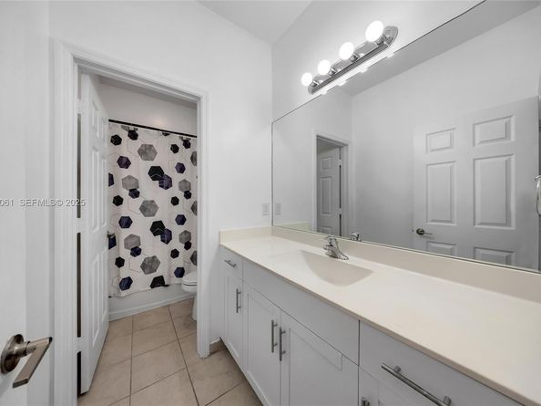 268 NE 210th Way, Miami FL 33179