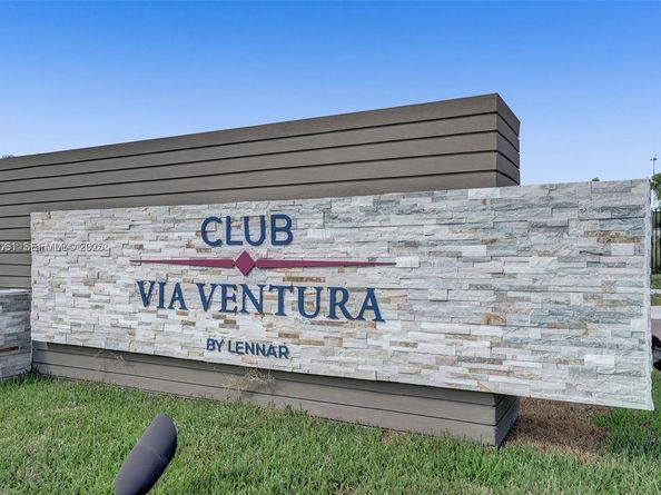 268 NE 210th Way, Miami FL 33179