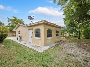 4714 NW 50th Ct, Tamarac FL 33319