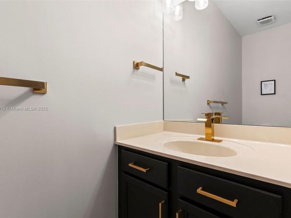 11523 SW 150th Pl, Miami FL 33196