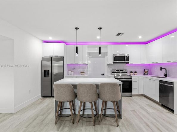8501 NW 31st Ave, Miami FL 33147