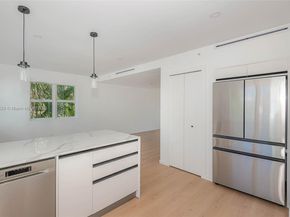 854 SE 12 ct 8, Fort Lauderdale FL 33316
