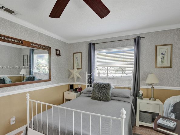 520 SW 62nd Ave, Margate FL 33068