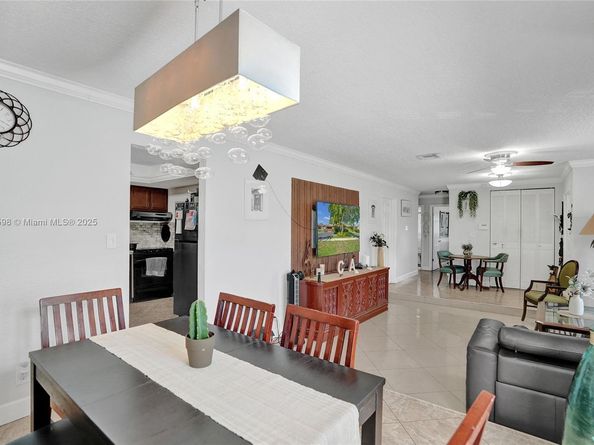 520 SW 62nd Ave, Margate FL 33068