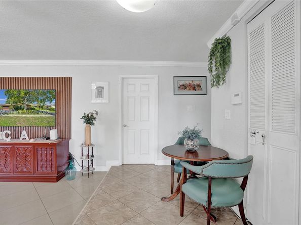 520 SW 62nd Ave, Margate FL 33068