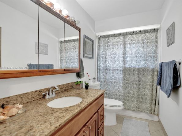 520 SW 62nd Ave, Margate FL 33068