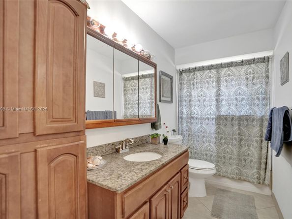 520 SW 62nd Ave, Margate FL 33068