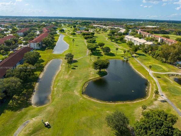 1101 SW 128th Ter 209C, Pembroke Pines FL 33027