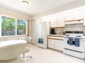 1101 SW 128th Ter 209C, Pembroke Pines FL 33027