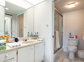 1101 SW 128th Ter 209C, Pembroke Pines FL 33027