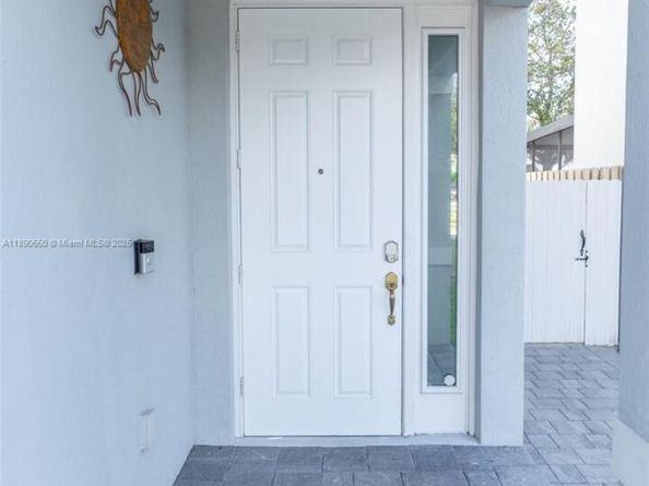 Undisclosed Address #A11890550, Homestead FL 33033