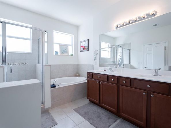 Undisclosed Address #A11890550, Homestead FL 33033