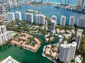7000 Island Blvd 1208, Aventura FL 33160