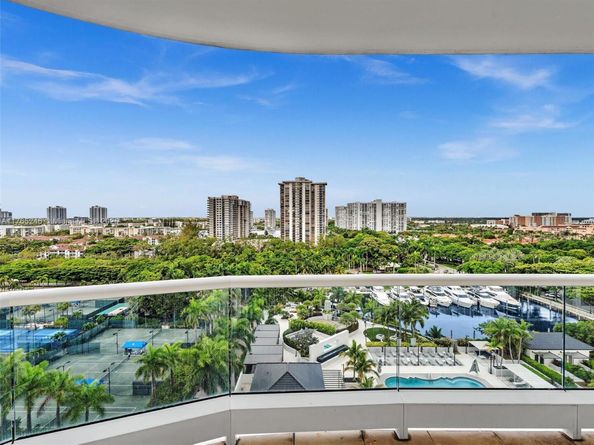 7000 Island Blvd 1208, Aventura FL 33160