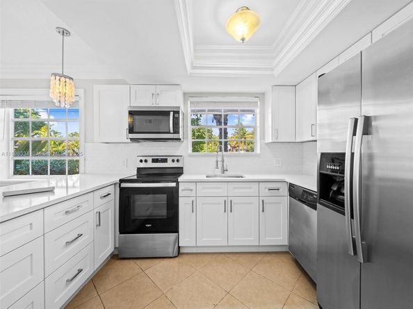 4812 NE 23rd Ave 2, Fort Lauderdale FL 33308