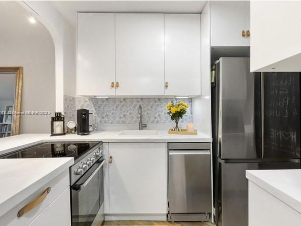 2899 Collins Ave 1638, Miami Beach FL 33140