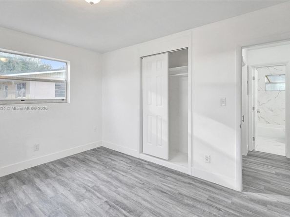 1215 NW 31st Way, Lauderhill FL 33311