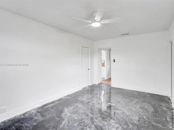 1215 NW 31st Way, Lauderhill FL 33311