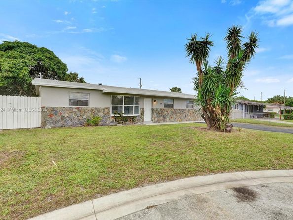 1215 NW 31st Way, Lauderhill FL 33311