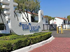 1331 SW 124th Ct E3, Miami FL 33184