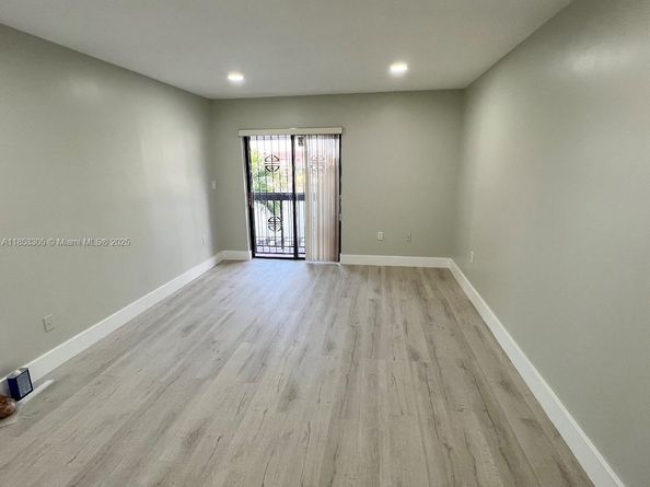 1331 SW 124th Ct E3, Miami FL 33184