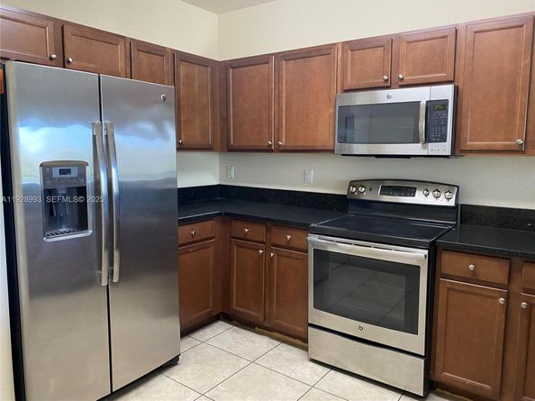 8800 NW 97th Ave 206, Doral FL 33178