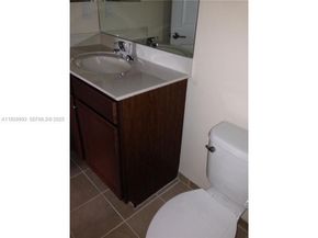 8800 NW 97th Ave 206, Doral FL 33178