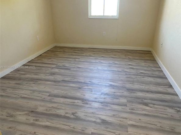 8800 NW 97th Ave 206, Doral FL 33178