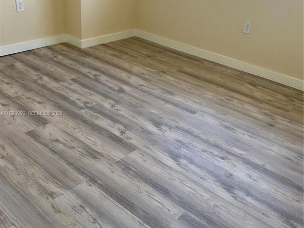 8800 NW 97th Ave 206, Doral FL 33178