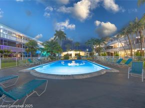 161 NE 10th Ave 15A, Hallandale Beach FL 33009