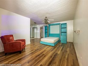 161 NE 10th Ave 15A, Hallandale Beach FL 33009