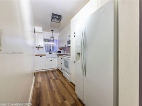 161 NE 10th Ave 15A, Hallandale Beach FL 33009